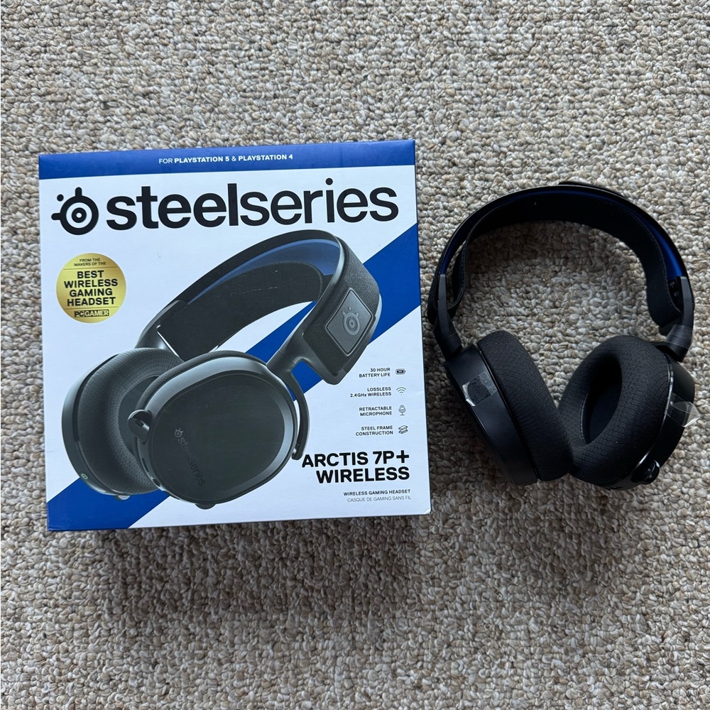 SteelSeries Arctis 7P+ Wireless for PS4 & PS5